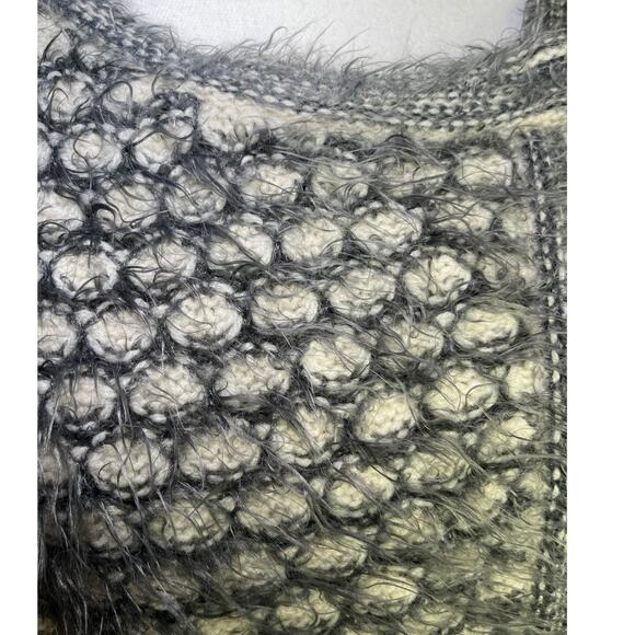 Anthropologie MOTH Gray/Cream Sweater, Size M - Picture 2 of 5